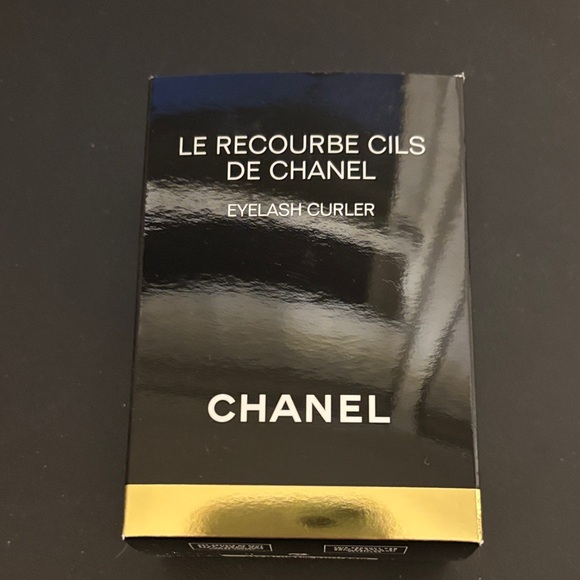 CHANEL Other - CHANEL Eyelash Curler
